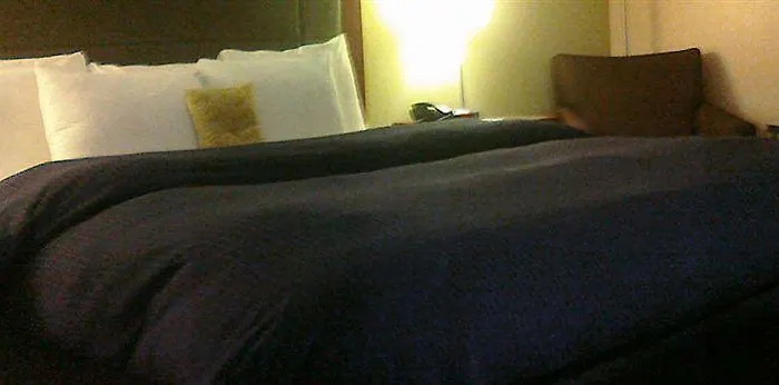 Hotel Days By Wyndham Great Lakes Naval Base North Chicago